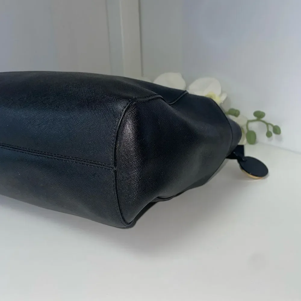 Michael Kors Black Jet Set Shoulder Bag